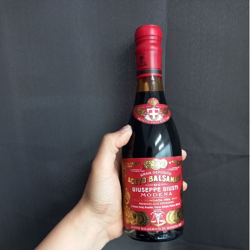 12년 숙성된 마법, 쥬세페쥬스티 발사믹 식초로 일상을 특별하게