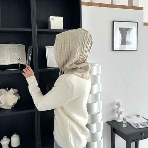 겨울을 따뜻하게 만들어주는 다니뜨 바라클라바 후드 넥 워머
