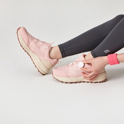 에어워크 여성 트레킹화