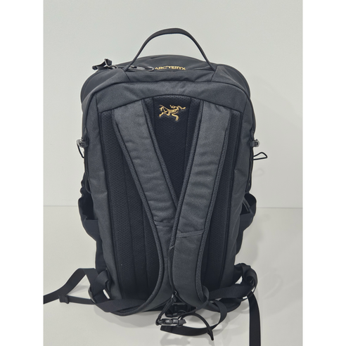 아크테릭스 맨티스 26 백팩: 내구성, 다재다능성, 편안함의 완벽한 조화