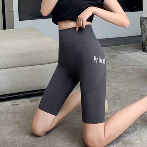 운동과 편안함의 완벽한 조화: 베르슈어 힙업 레깅스 1+1