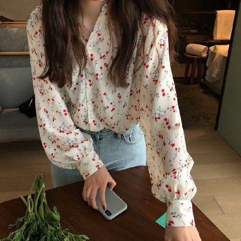 KORELAN 봄가을 꽃무늬 빈티지 블라우스 디자인감