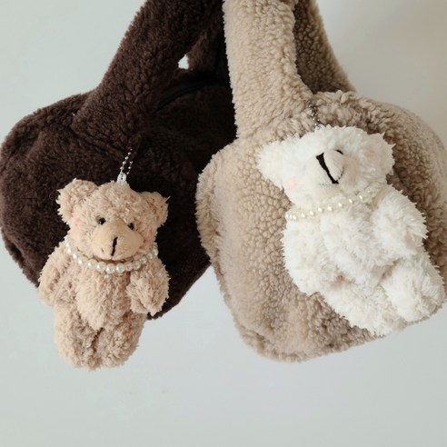 귀여운 진주 곰돌이인형 열쇠고리로 하루를 밝히세요