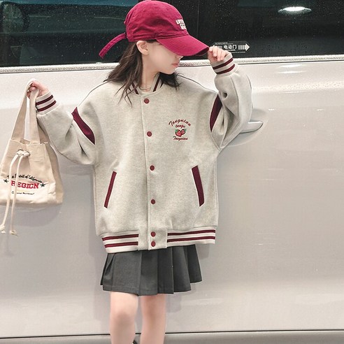 밀크봉봉 여아 야구점퍼: 봄과 가을에 활력을 불어넣는 세련되고 편안한 필수품