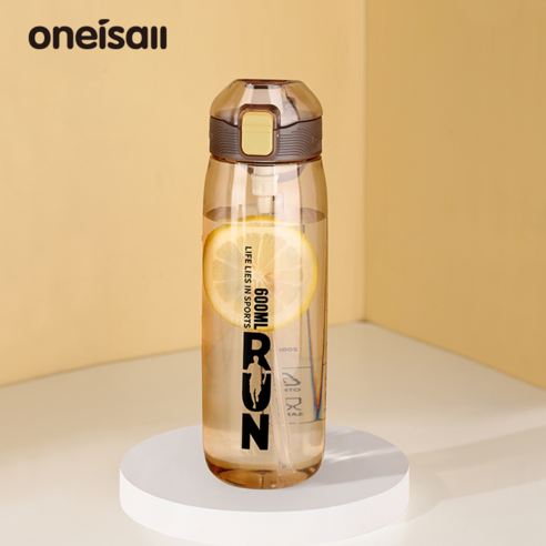 ONEISALL 빨대플라스틱컵 대용량 물컵 다용도 주전자 다색선택가능 1개, 브라운 600ml