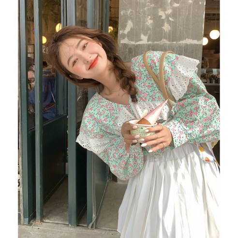 DFMEI 플라워 셔츠 여성 디자인 미니멀 긴팔 셔츠 이른 봄 루즈핏 시크한 프릴 탑입니다.