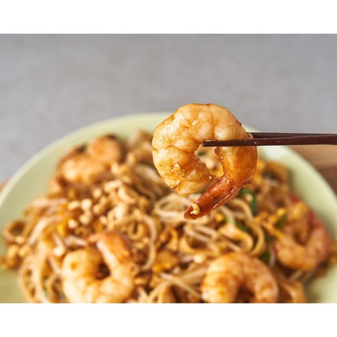 집에서 즐기는 태국의 맛, 월드킷 왕새우 팟타이 밀키트