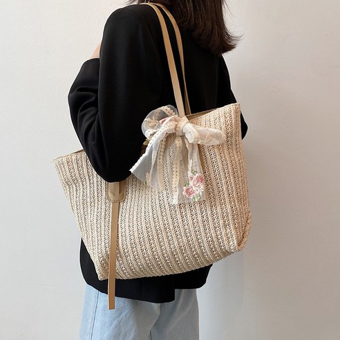 글램디브 카지우 라탄 스카프 플라워데일리백 A2094