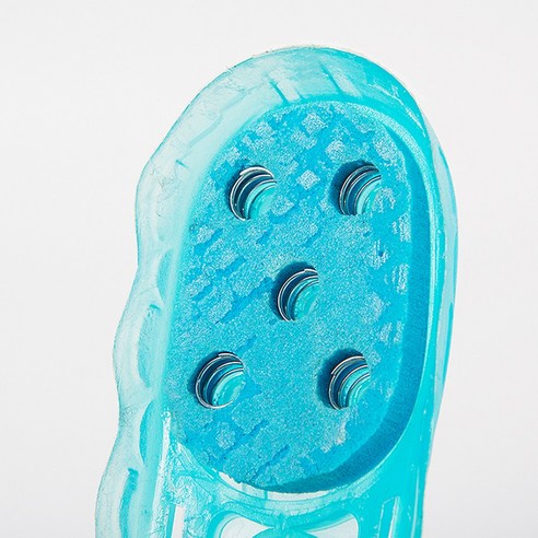 발바닥 통증 없이 활기찬 일상을 되찾아줄 족저근막 기능성 깔창!