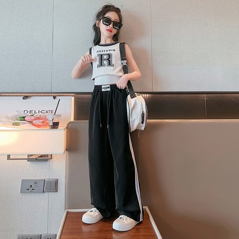 조이걸스 2024년 summer time 여아 여름 R sleeveless 나시 민소매 크롭 크루넥 라운티 면혼방 스웨트 라인 긴바지 세트 츄리닝 초중생 초등생 중등생 단체복