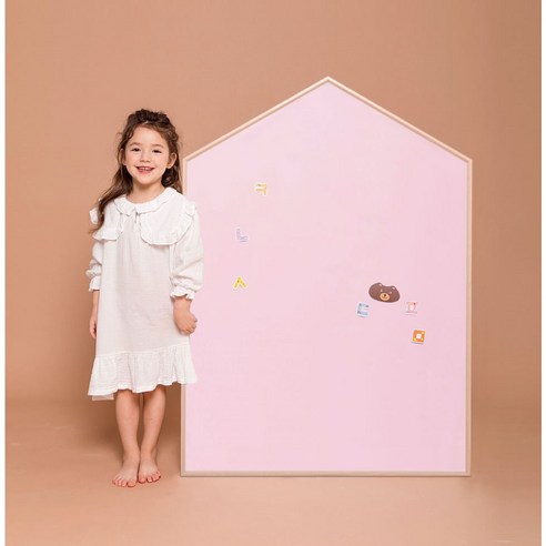 아이들의 상상력을 키우는 안전하고 넉넉한 자석보드