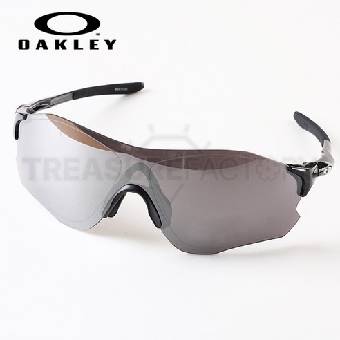 눈부신 햇살 아래, 당신의 퍼포먼스를 책임질 오클리 이브이제로패스