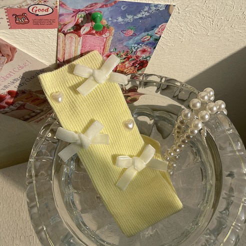 사랑스러운 발걸음을 완성하는 마법, 아이뿜 깜찍 리본 하트 큐빅 여아용 종아리 양말 G71