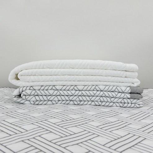 시원하고 편안한 여름 수면을 위한 루시드슬립 딥아이스 냉감 여름 침대 패드