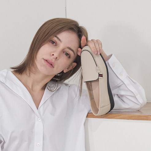 천연 소가죽의 우아한 매력, 올리 드라이빙 로퍼