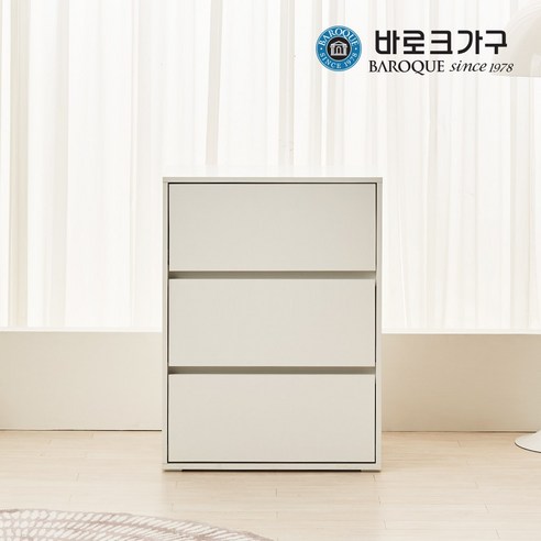 실용성과 스타일을 갖춘 바로크가구 서랍장