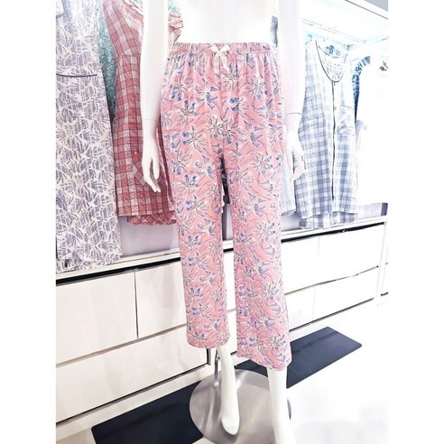 비비안 이지웨어: 실크 감촉의 우아함과 편안함으로 일상을 물들이다 비비안파자마