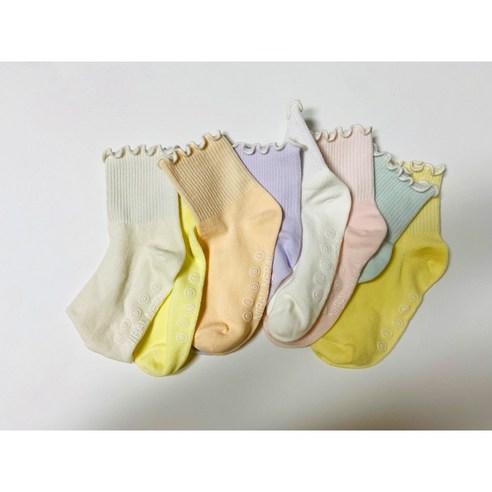 사랑스러운 디자인과 안전한 품질, 니발내발 유아동 프릴 블라썸 삭스로 아이의 발걸음을 특별하게!