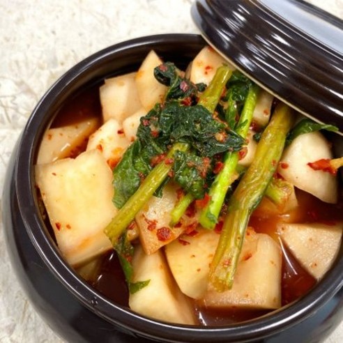 전통과 맛 그리고 건강이 조화된 전통비법 그대로 강화 순무 김치