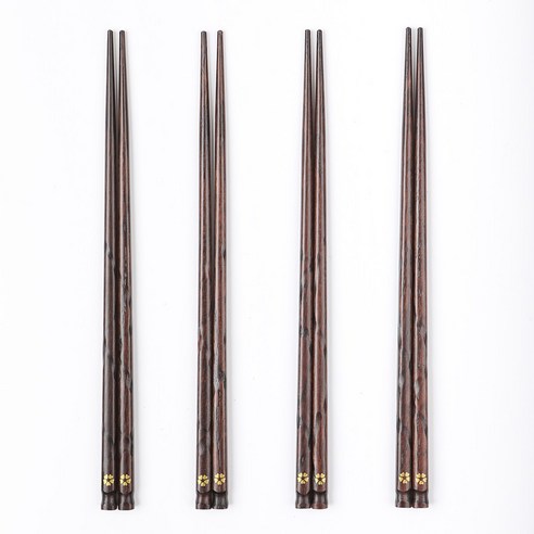 섬세한 식탁의 품격, 물고기 젓가락받침과 천연목 나무젓가락으로 완성하세요.