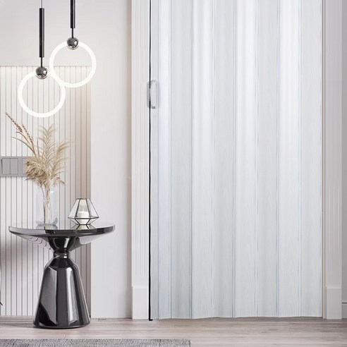 답답한 공간 활용 이제 그만 하우스코버 홀딩도어로 해결