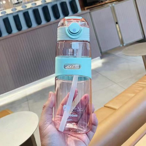 DFMEI 스포츠 물컵 남자 대용량 헬스 주전자녀 슈퍼비주얼 여름 용변플라스틱드롭방지용 빨대컵을 휴대하다., 600ml 소녀 가루