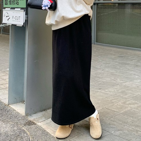 코코블랑 밍크기모 밴딩 롱스커트
