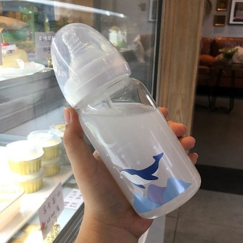 한국어 스타일 귀여운 컵 졸업 짚 성인 크리 에이 티브 유리 컵 여학생 젖꼭지 컵 휴대용 컵, 330ml돌고래스케일240_단일병+밀짚중력볼+예비젖꼭지