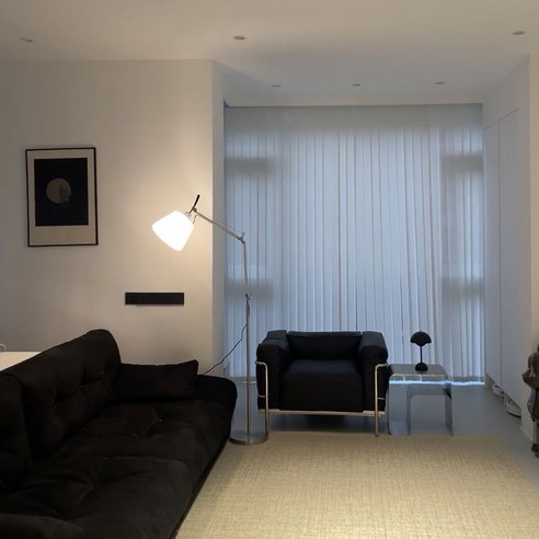 공간에 예술을 더하는 빛, 아르떼미데 장스탠드