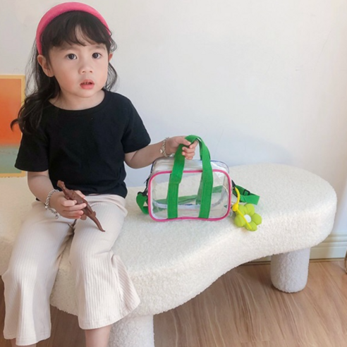 여름 햇살 아래 빛나는 우리 아이 필수템, 블랙체리 아동 PVC 투명 비치백!
