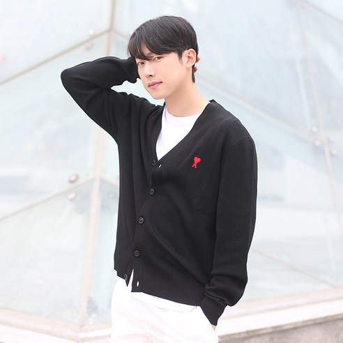 아미 하트로고 브이넥 울 가디건 BFHKC111 KN0025
