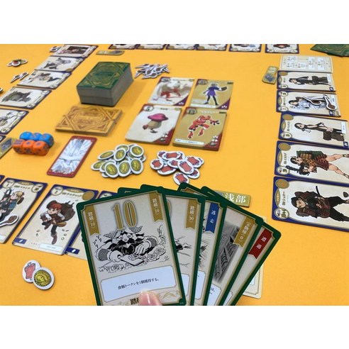 식탁에서 즐기는 던전 밥의 세계, 아크라이트 몬스터 이터 보드게임