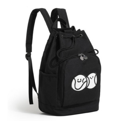 윈블리 큐티 백팩으로 코트 위 스타일과 실용성을 동시에!