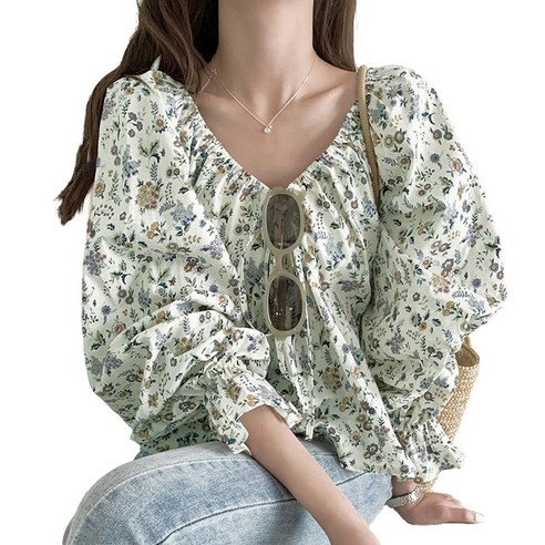 [OKㅣ강추] 도오빠 가니다니 여성 블라우스: 데일리룩의 완성을 위한 꽃무늬 셔츠 [OKNOWㅣ추천상품]