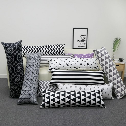 안락함을 더해줄 북유럽풍 베개와 롱쿠션