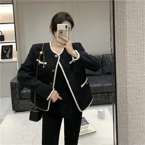 고급스러운 느낌과 편안한 착용감을 갖춘 besteffie 트위드 자켓