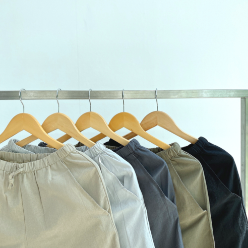 남녀공용 린넨 반바지: 여름철 편안함과 스타일의 완벽한 조화