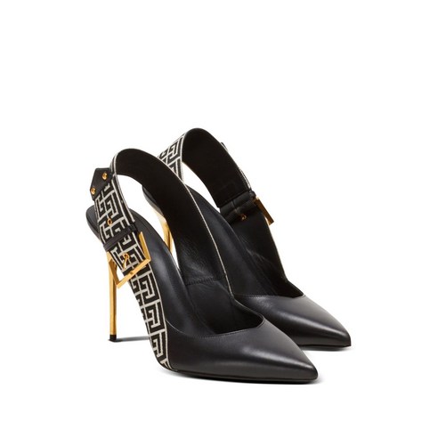 여름 밤, 당신의 발끝을 빛낼 마법: 발망 슬링백 펌프스