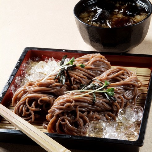 "오늘 저녁, 온 가족이 시원하게 즐기는 특별한 만찬 어때요?" – 귀빈정 생 메밀소바 솔직 후기 귀빈정메밀소바