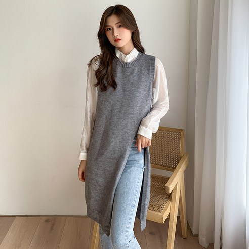 루즈한 핏과 세련된 디자인이 돋보이는 가을 여성 패션