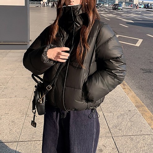 여성 숏패딩 하이넥 데일리 루즈핏 점퍼 볼륨감 경량 집업점퍼 비보뉴