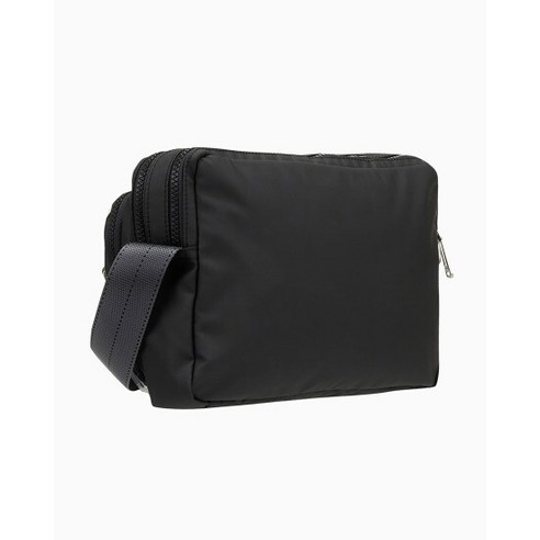 가벼움과 스타일을 모두 갖춘 캘빈클라인 파크 컬쳐 크로스백