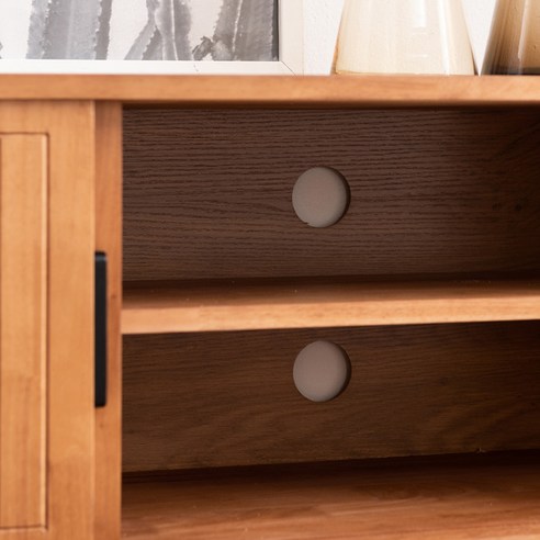 헤이미쉬홈 헤나 거실장: 북유럽 감성을 담은 합리적인 선택!