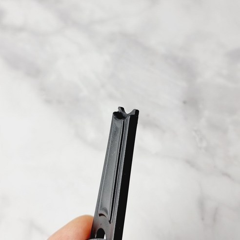 빈플랜트 포터필터 스파웃 청소솔 그룹헤드 청소 커피머신 브러쉬: 필수 카페 아이템으로 커피머신의 청결과 맛을 유지하는 데 도움이 됩니다.