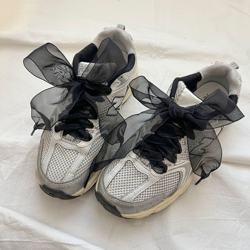 나만의 개성을 더하는 마법, 쉬폰 신발끈으로 완성하는 특별한 스타일 아디다스리본끈