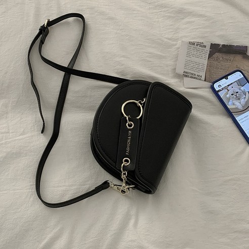 베스트 ins 크로스백녀 2021 트렌디한 터치 컬러 안장 가방 미니 숄더 체인 가방