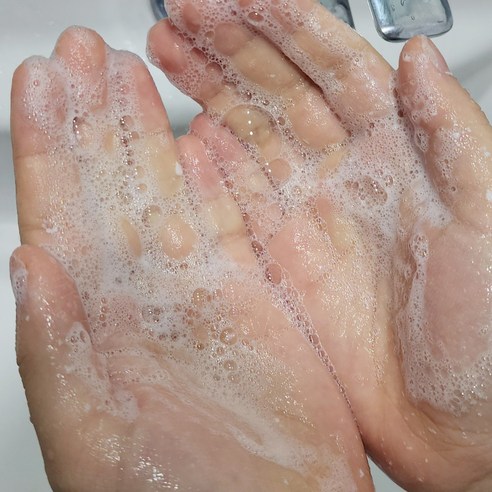 욕실을 예술로 승화시키는 마법, 리빈샵 비누 그라인더 거치대 디스펜서