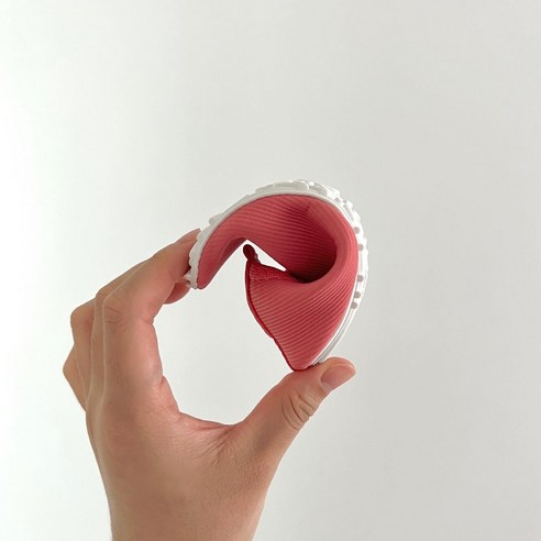 아이들의 안전과 편안함을 위한 최고의 선택, 둥둥 아쿠아슈즈