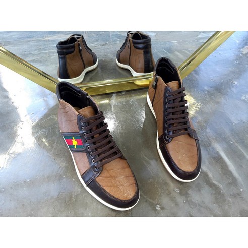 발편함의 정점, 천연 가죽 하이탑 스니커즈