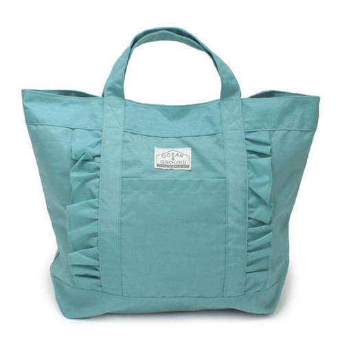 어린이의 필수품을 안전하고 체계적으로 보관하기 위한 세련되고 실용적인 레슨 토트백